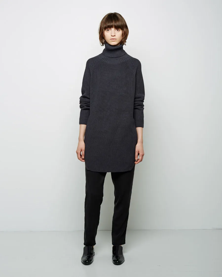 Elastic Gored Slip-On